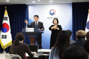 [동포의 창] 재외동포 민원 후속조치 본격화…면허갱신·휴대폰인증 불편개선