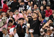 "메시 나와!"…뿔난 홍콩 팬, '친선전 노쇼' 메시에게 야유 세례
