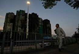 홍콩, 고층아파트 화재 계기 '모든 건설현장 금연' 추진