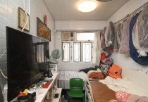 [홍콩사회] 에어컨 안 켜는 홍콩 쪽방촌 주민들, 집 안 온도는 열대야