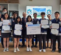 홍콩한국국제학교 한국교회협의회 장학금 수여