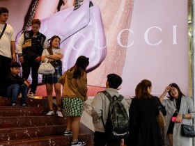 中서 '사치 과시' SNS계정 퇴출…"상대적 박탈감 조장 단속"