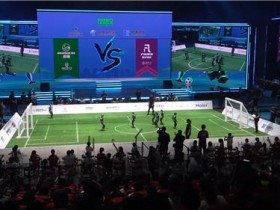 中서 첫 휴머노이드 로봇 축구대회…"5∼6세 어린이 운동 실력"