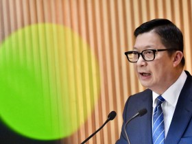 크리스 탕, "지미 라이 20년 형은 중죄 반영"... 영국 이송 가능성 일축