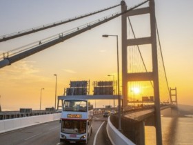 [홍콩뉴스] "단돈 40달러로 홍콩 야경 만끽" KMB, 황금연휴 맞이 오픈탑 버스 파격 할인