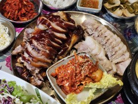 야채부터 한돈까지 ‘ALL 한국산’… 홍콩을 사로잡은 프리미엄 K-푸드의 진수