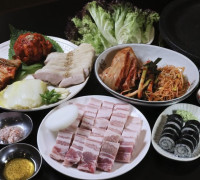 五花腩配鹽味紫菜包飯！「三三骨湯」推出特色新菜式 吸引港人與在港韓人