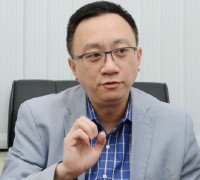 [홍콩뉴스] "피해자들 노리는 2차 사기 온다" IT 전문가 아이폰 사기 재발 경고